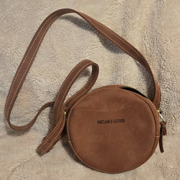 portland leather goods Handbags - Portland Leather Goods Small Round Crossbody
